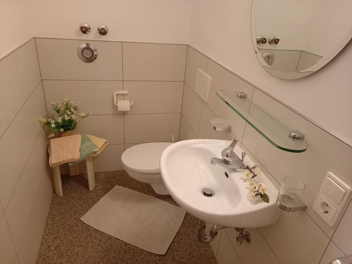 Ferienwohnungen Am Laerchenweg Sexten Bagian luar foto